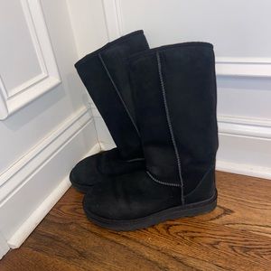 Black Tall Ugg Boots